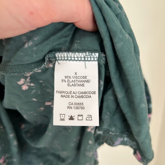 Penningtons Green and Pink Short Sleeve Tee Vibrant Colors - Picture 5 of 6